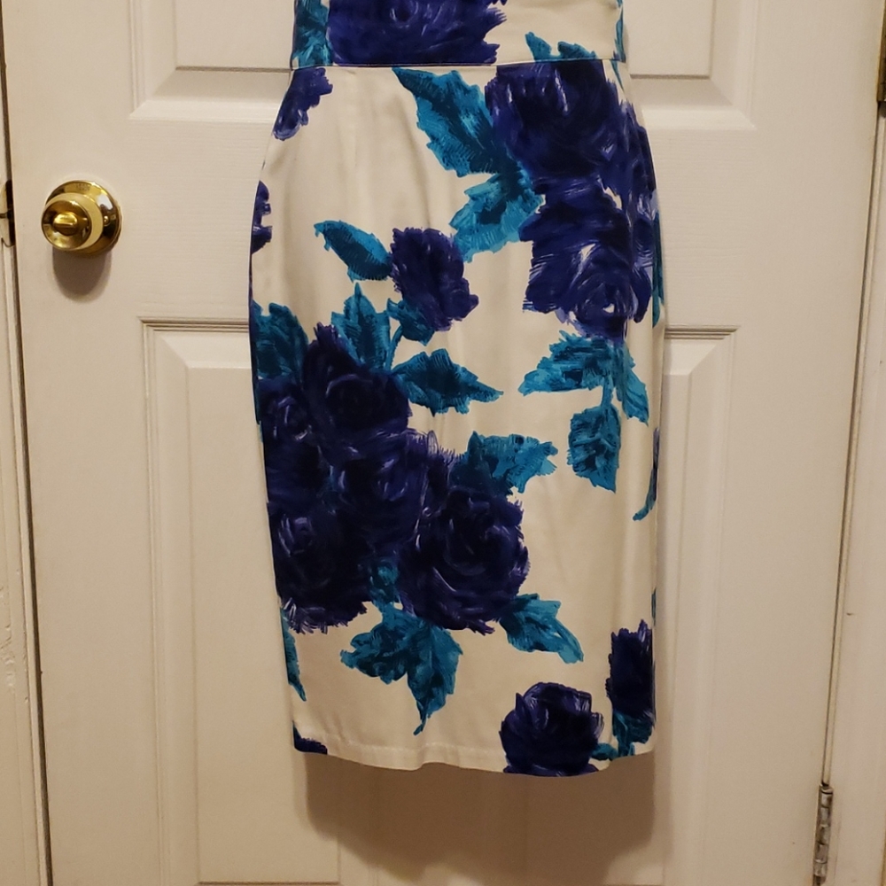 Pinup Couture rose pencil skirt
